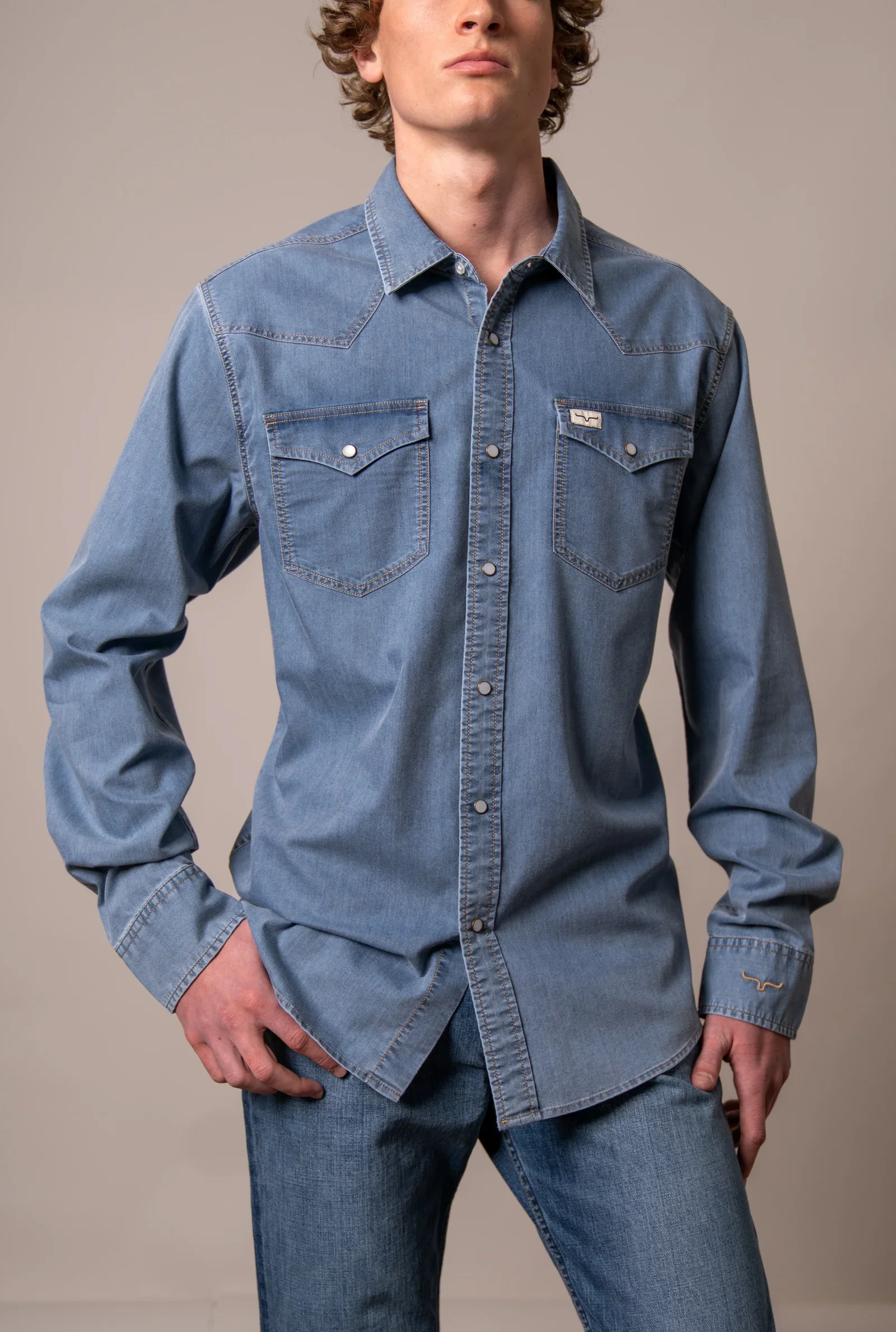 Men's Tops